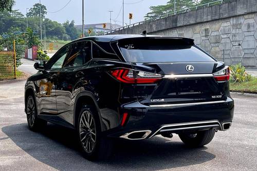 Old 2018 Lexus RX 300 Luxury